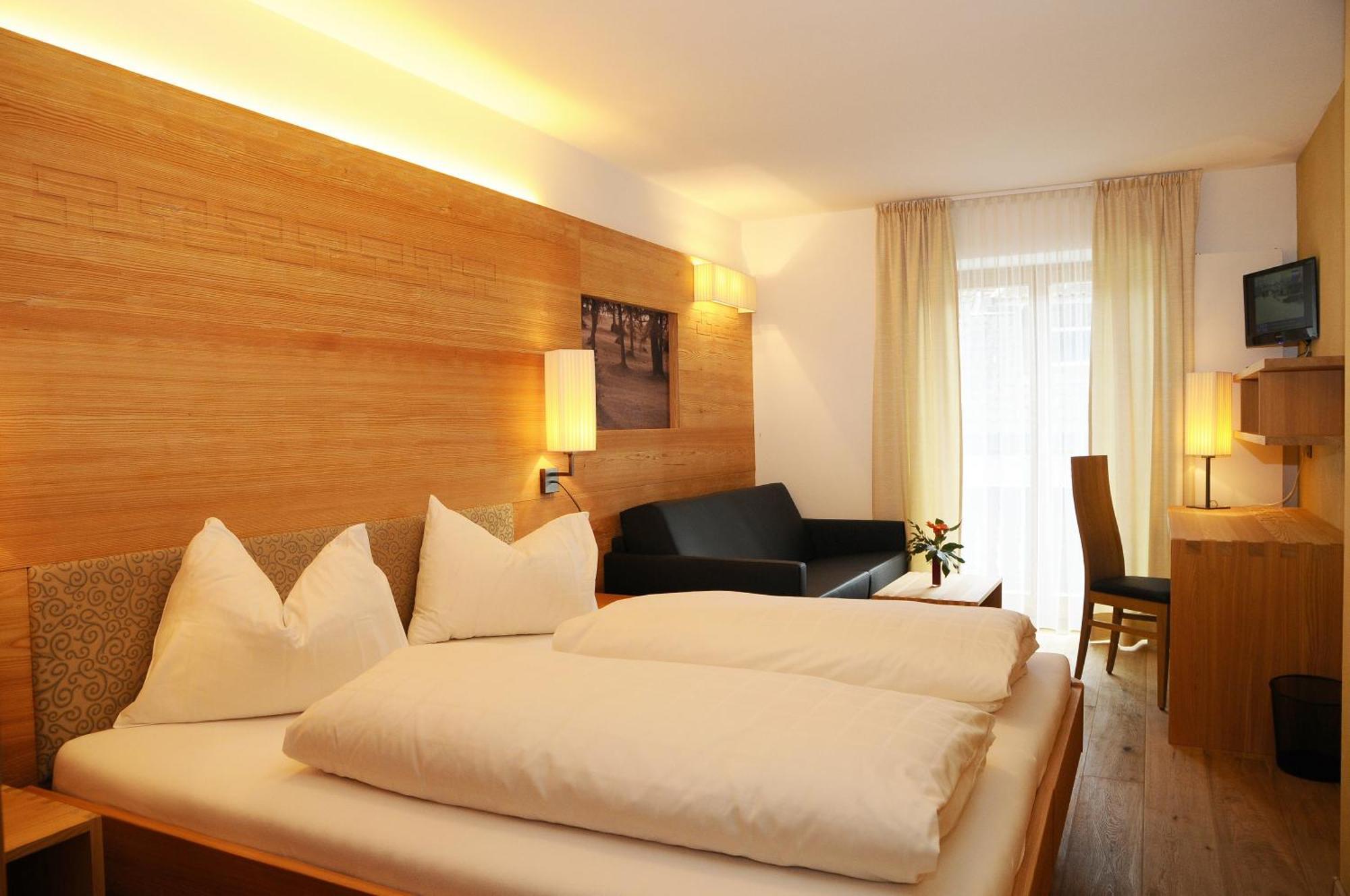 Hotel Olaga Valdaora di Sotto Экстерьер фото